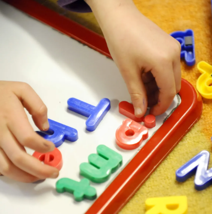 Charities evoke spirit of Sure Start in call for bold Labour early-years policies