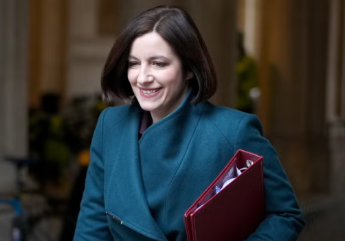 Phillipson to set out plans to use technology to ‘modernise’ education system