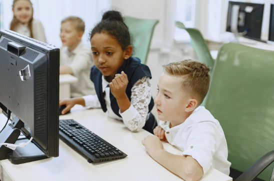 AI revolution to give teachers more time with pupils