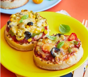 Crumpet pizzas